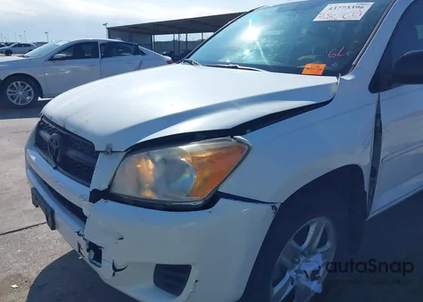 2009 Toyota Rav4 z USA, uszkodzony, nr VIN JTMZF33V99D006528